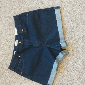 NWT Universal Threads  Vintage Midi Jean Cutoff Shorts 14/32R